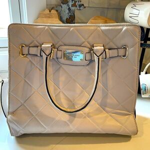 Michael Kors Hamilton Quilted Cream Gold Hardware Handles & Strap Tote Purse